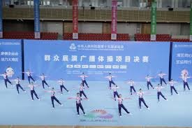 F1：周冠宇首秀凯迪拉克车队