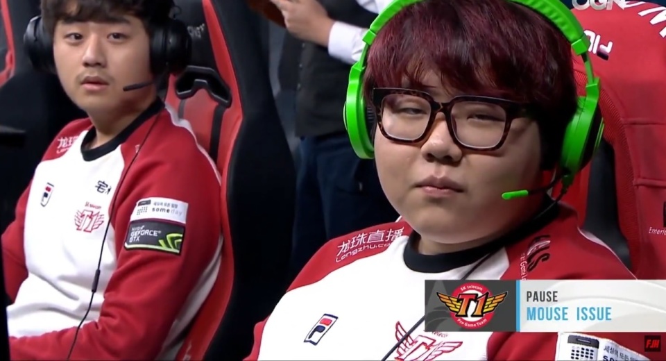 表现出更强 表现出更强